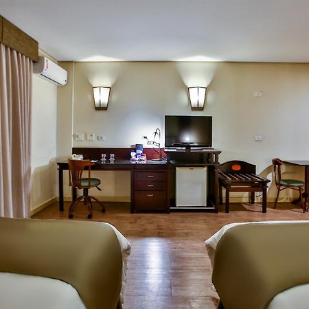 Transamerica Executive Curitiba Batel Экстерьер фото