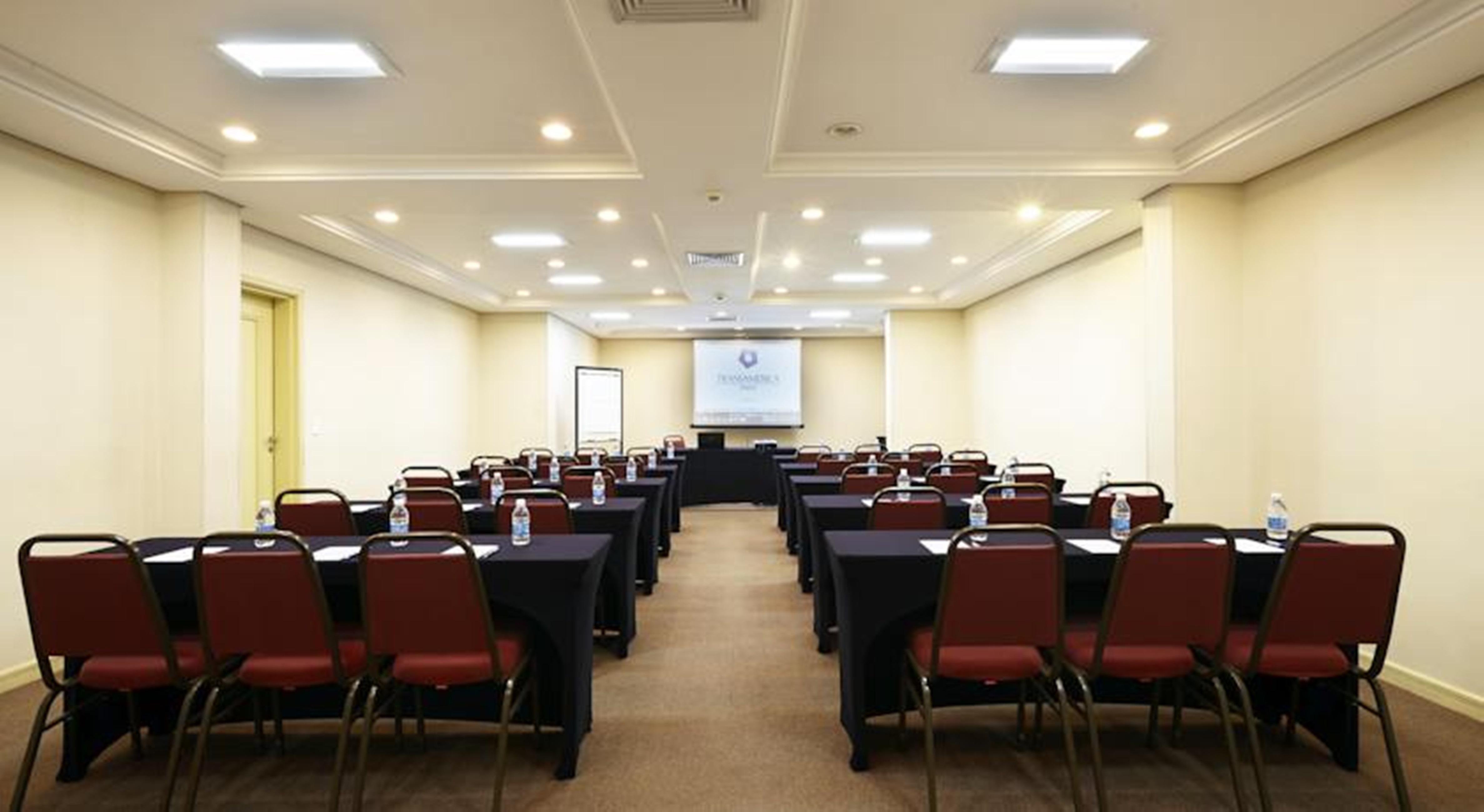 Transamerica Executive Curitiba Batel Экстерьер фото
